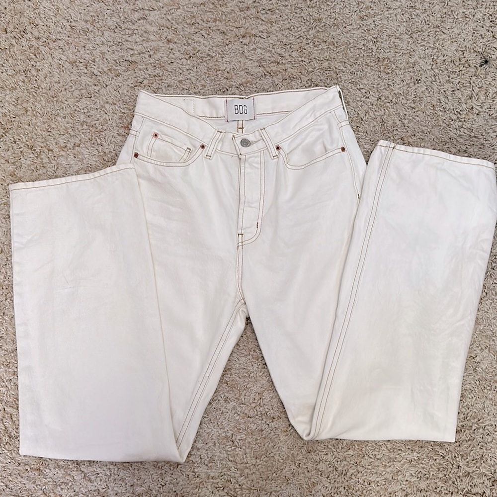White High-Waisted Baggy Boyfriend Jean